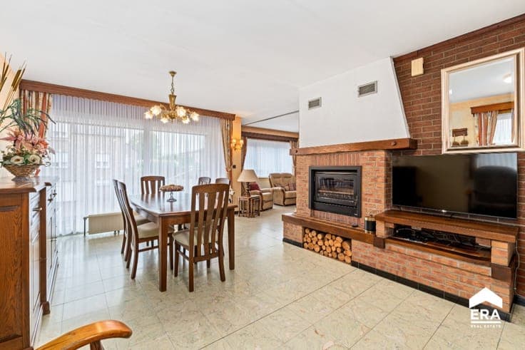 Spacious detached house in Linter