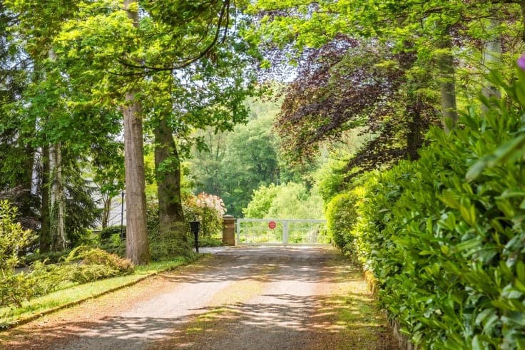 Elegance & tranquility in the heart of a private estate