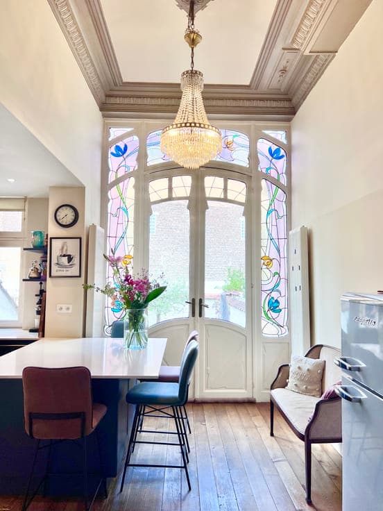 Exceptional Art Deco Family Home