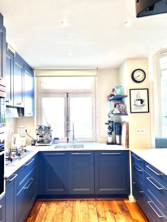 Exceptional Art Deco Family Home