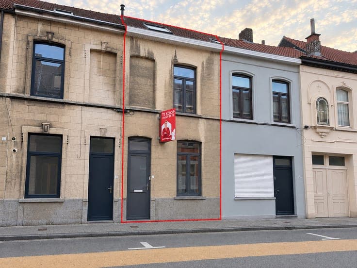 STADSWONING MET 3 SLAAPKAMERS IN HARTJE KORTRIJK!