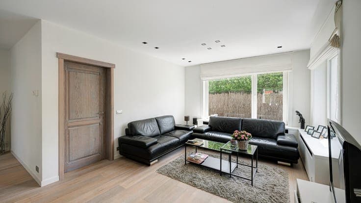 Gezellige en verrassend ruime alleenstaande woning met 5 ...
