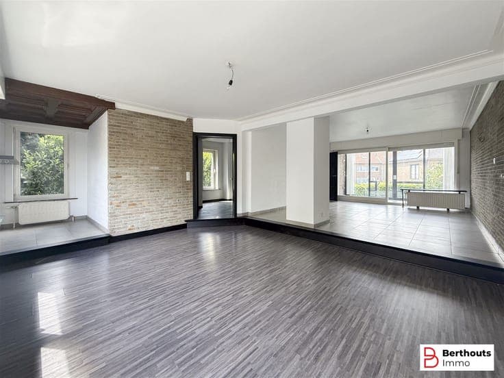 ENERGIEZUINIGE BEL ETAGE WONING IN HET HARTJE VAN GRIMBERGEN