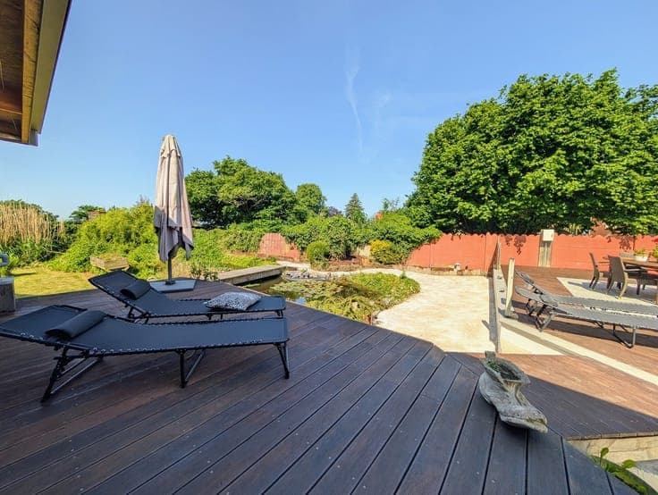 Villa 4 chambres avec jardin clôturé et garage