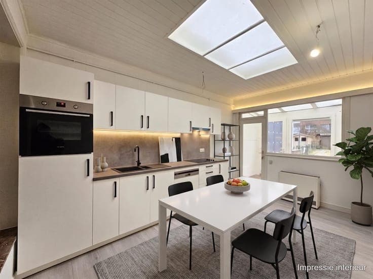 House with 3-4 bedrooms and garden