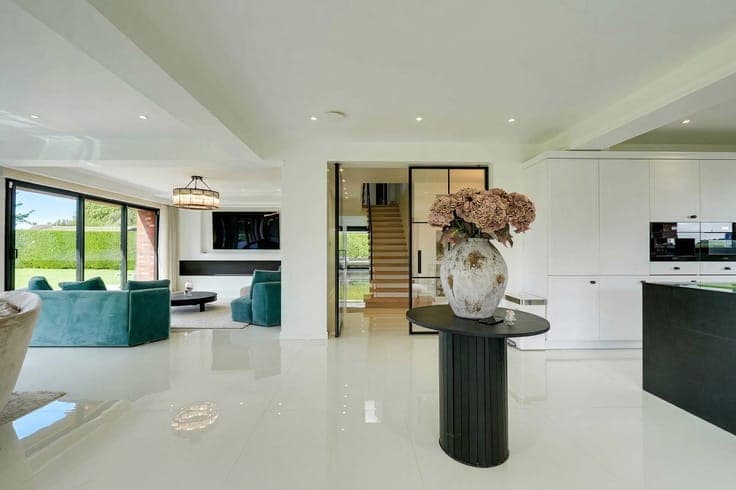 Superb 450 m² property in the countryside of Néchin