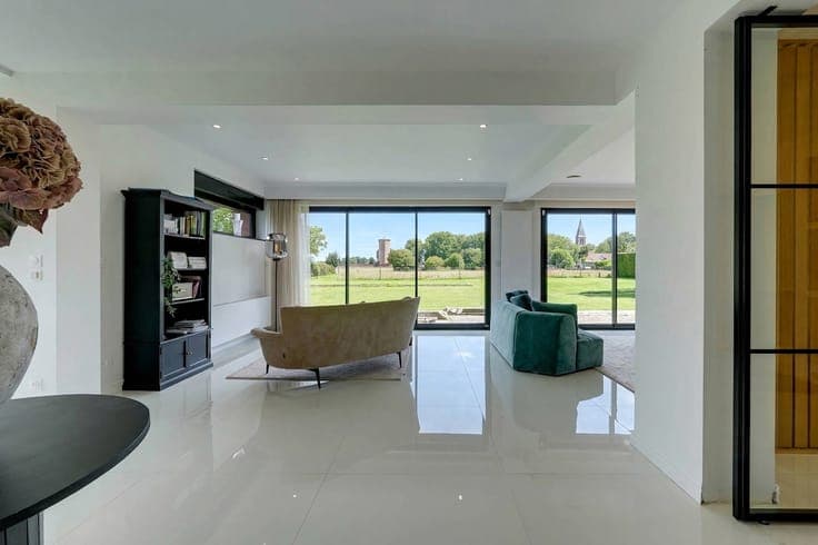 Superb 450 m² property in the countryside of Néchin