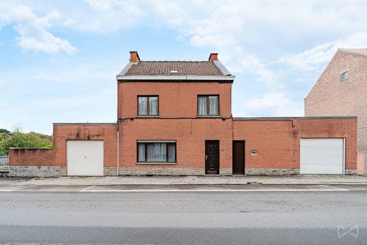 House in Couillet