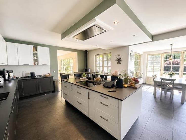 Exceptional Property with Swimming Pool and Views over a Nat