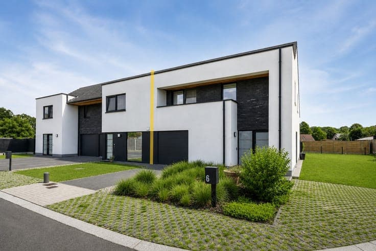 Recente energiezuinige halfopen woning met 4 slaapkamers ...