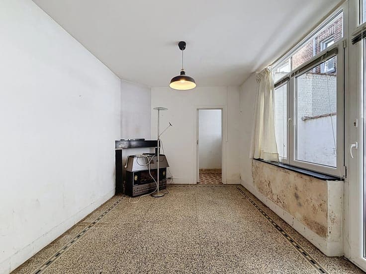 HOUSE 3 BEDROOMS WITH GARAGE AND COURTYARD NEAR THE BASILICA