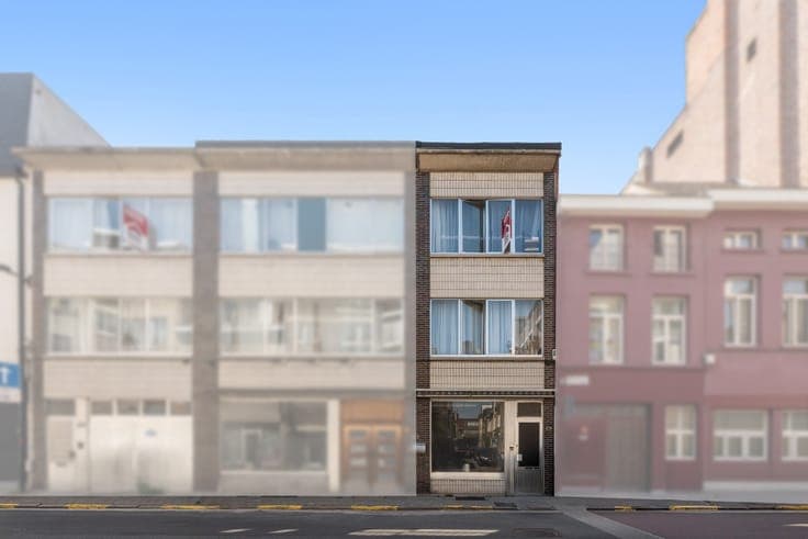 House with potential for sale in Antwerp