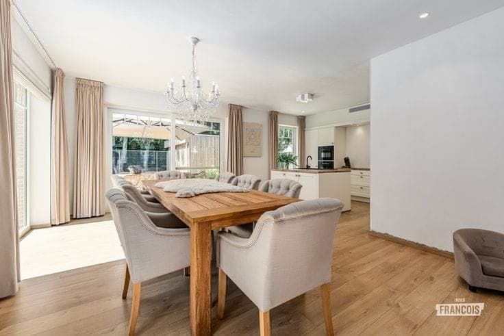 Exclusieve nieuwbouwvilla met hoogwaardige afwerking en 3 s…
