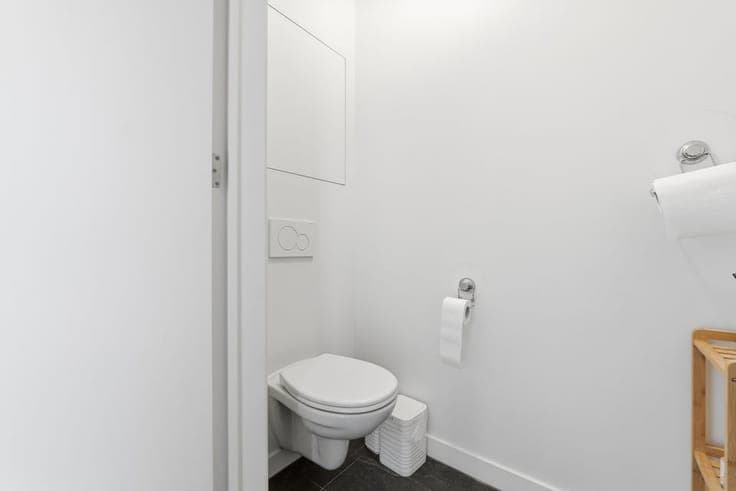 STIJLVOLLE EN ENERGIEZUINIGE WONING MET 3 SLKS EN TUIN IN...