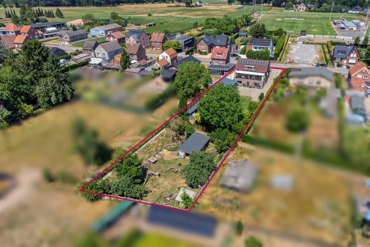 Kangaroo house with garden and garages (90 m²) in Elen for s