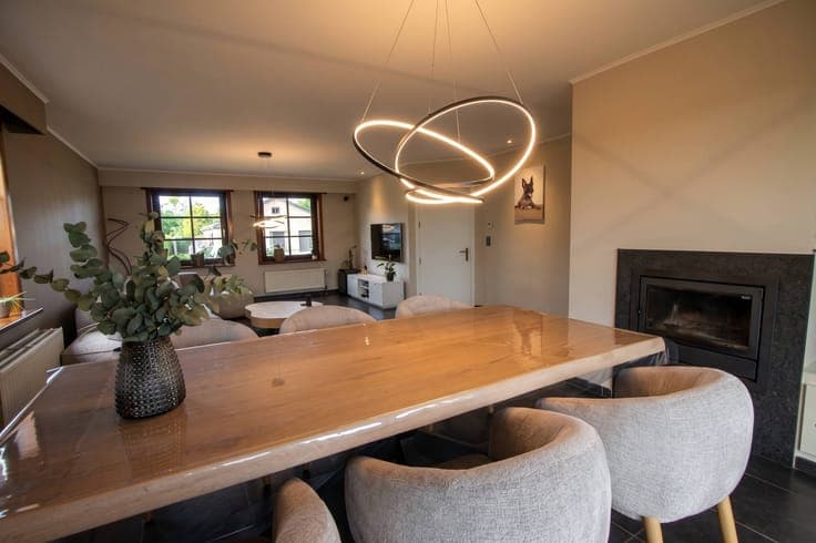 Rural 4-bedroom house near the center of Reppel