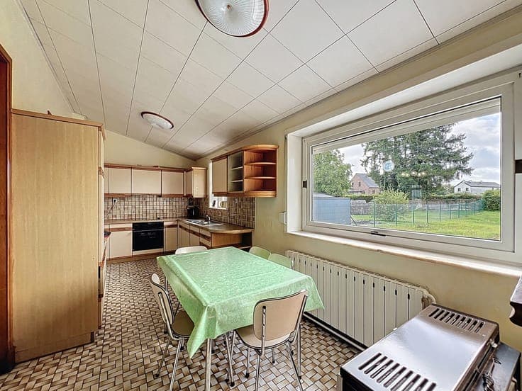 Maison 4 chambres avec 3 garages et jardin