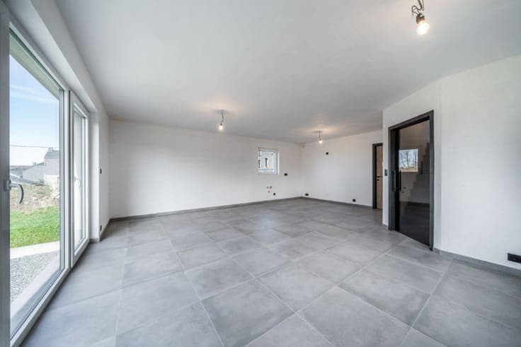 New detached house with garden, Graide, 6% VAT