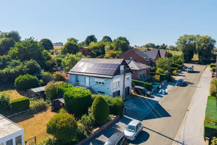 Spacieuse villa 4F avec 3ch, bureau, double garage et jardin