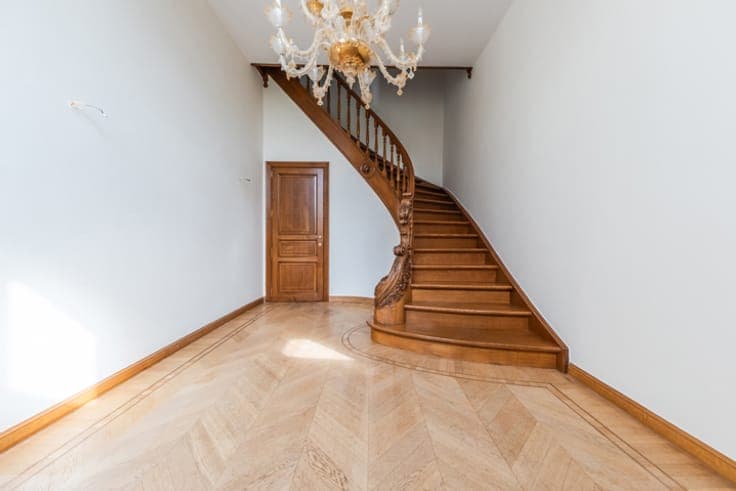 Spacious and pleasant villa, well located