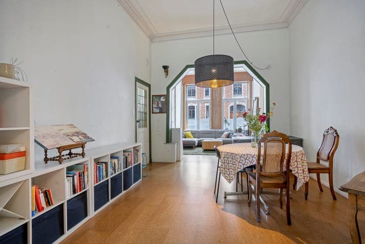 Unique & characterful mansion in a prime location in Vilvoor