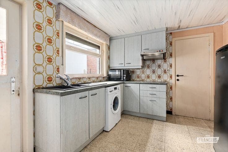 Op te frissen woning nabij centrum Torhout