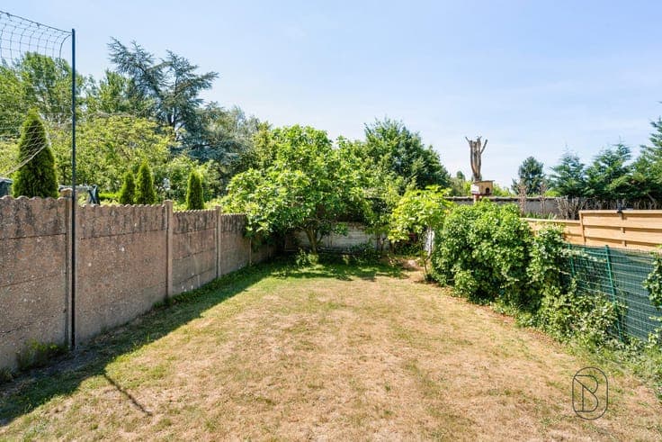 Instapklare woning met 4 slk en zonnige tuin in Moeskroen