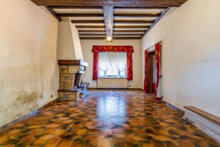 Sale - House La Louvière - 130,000 €