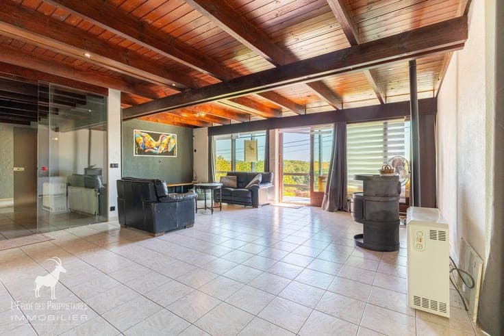 4-BEDROOM HOUSE FOR SALE IN FOSSES-LA-VILLE