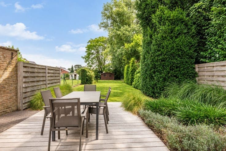 Semi-detached house with three bedrooms and a sunny garden for sale in Zemst