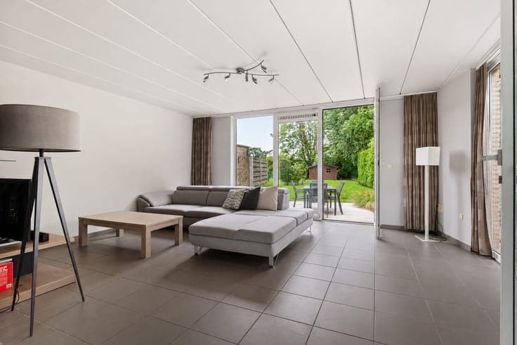 Semi-detached house with three bedrooms and a sunny garden for sale in Zemst