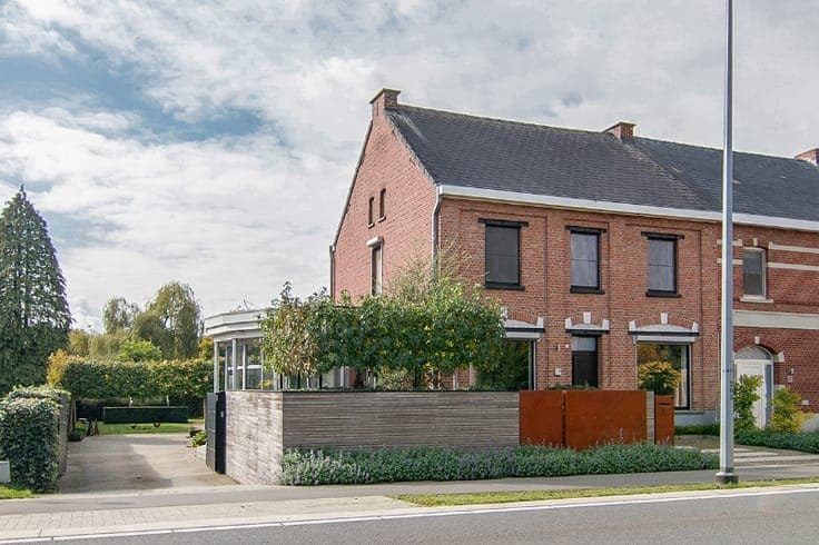 Knap afgewerkte, energiezuinige en ruime woning met guest...