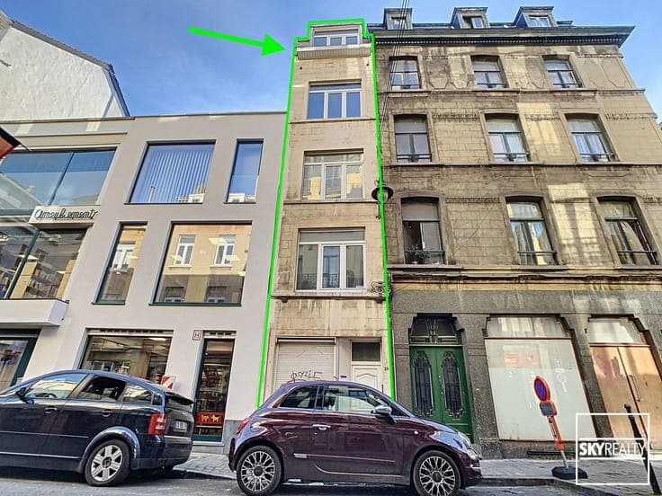 5-story bldg of 90 m² – Permit granted for 3 stud. accom.