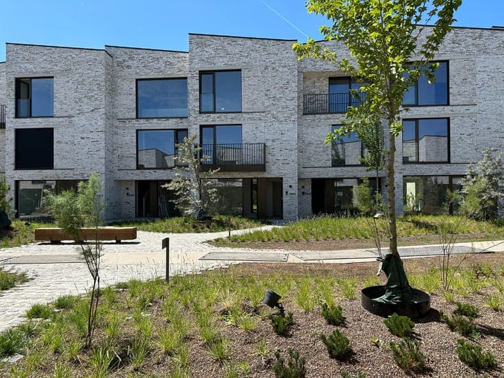 New construction home for sale in contemporary project Ka...