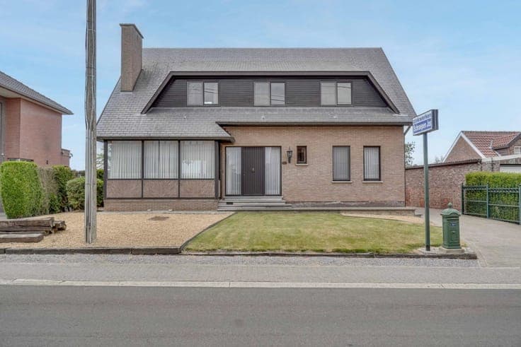Sale - House Bilzen-Hoeselt - 425,000 €
