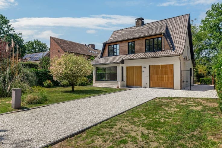 Charmante gerenoveerde woning met 3 slaapkamers in het ge...