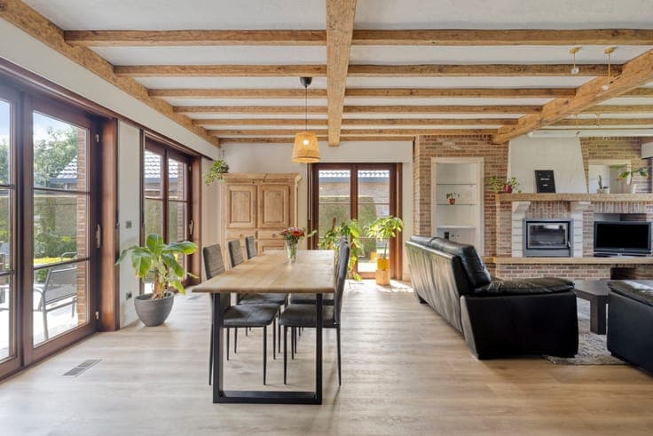 Quietly located detached house with spacious garden