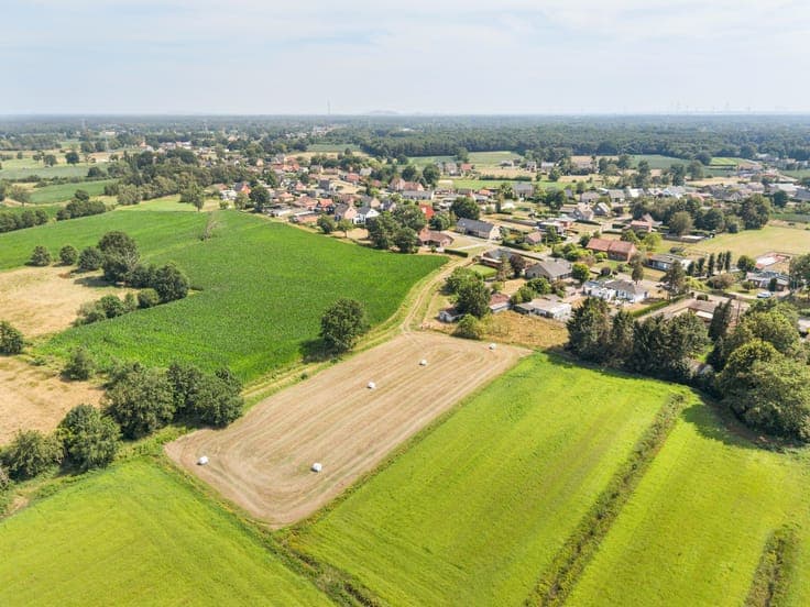 Detached house with 3 bedrooms on a plot of 7,713 m² in Bal