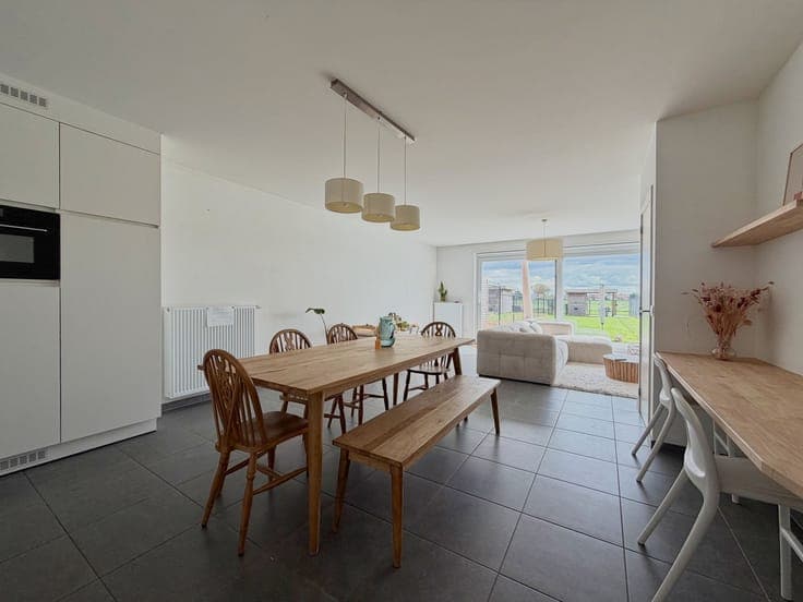 Recente, energiezuinige woning met landelijk verzicht