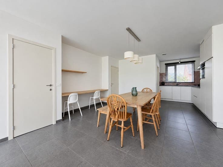 Recente, energiezuinige woning met landelijk verzicht