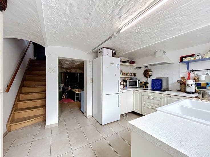 Charming home with large garden – Altitude Cent