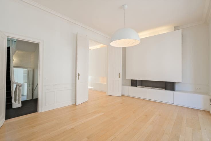 De Crayer: a splendid, renovated 5-bedroom mansion