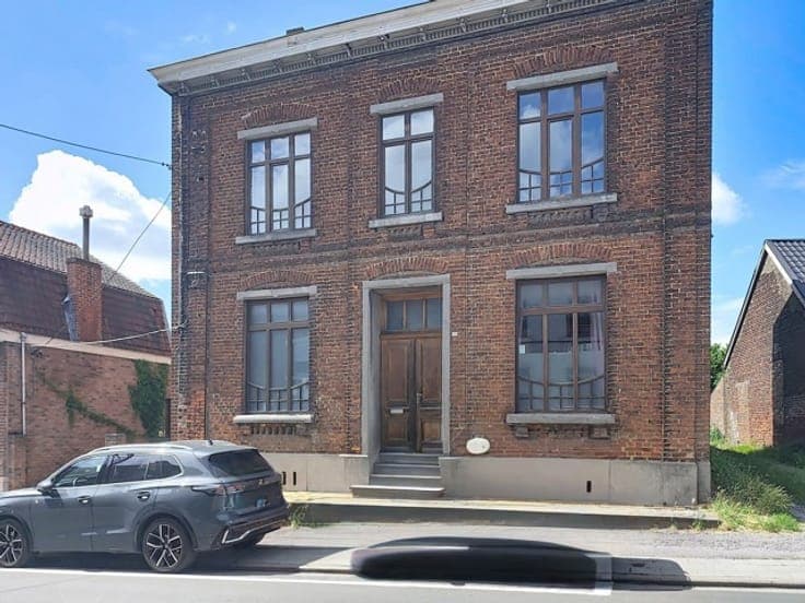 House in Chapelle-lez-Herlaimont