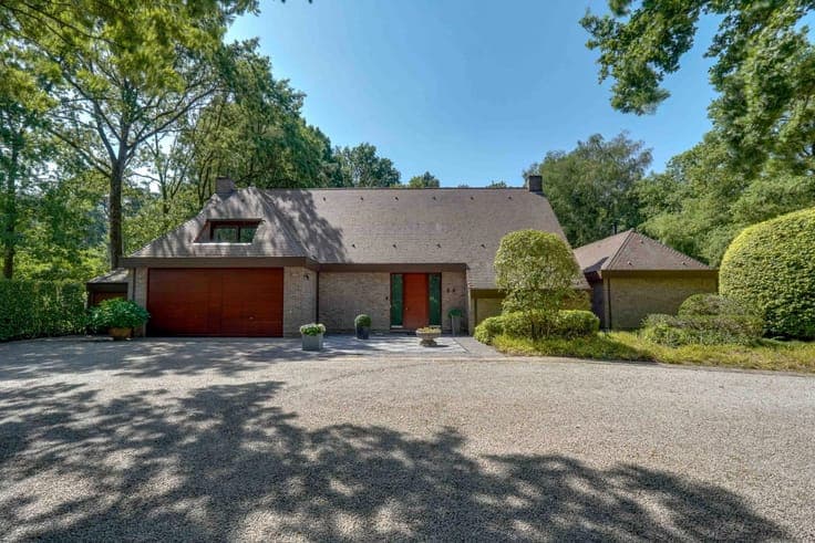 Sale - Villa Houthalen-Helchteren - 973,000 €
