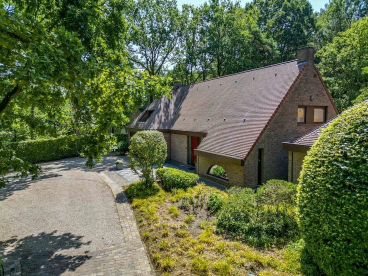 Sale - Villa Houthalen-Helchteren - 973,000 €
