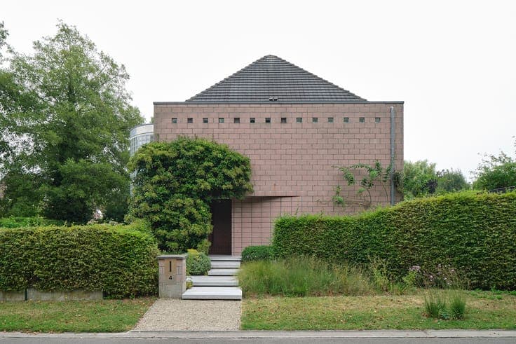 Architect-designed home by Jan Vandenweghe