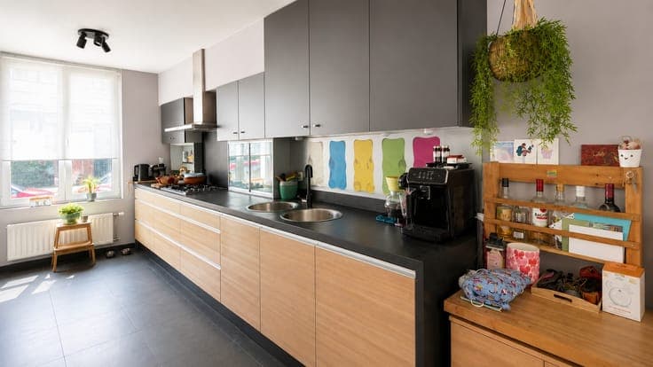 Instapklare, ruime halfopen bebouwing op toplocatie in De...