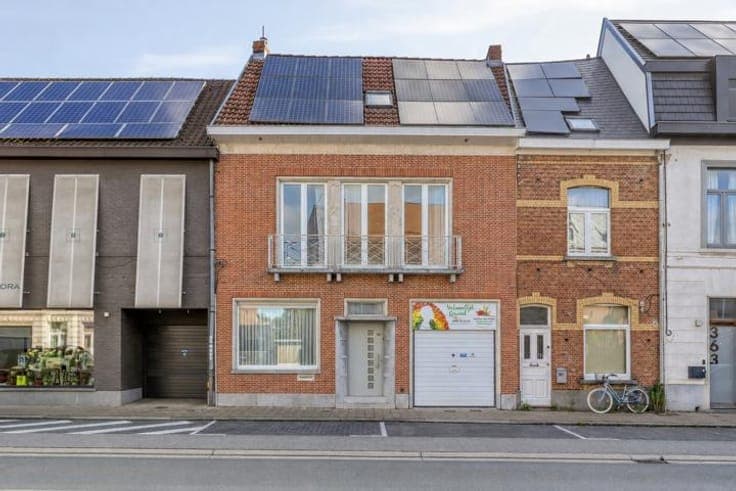 MELLE - Ruime woning met prachtige tuin op centrale locatie