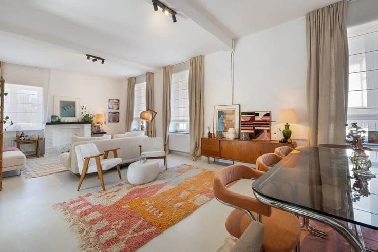 Beautiful, fully renovated house – 4 bedrooms
