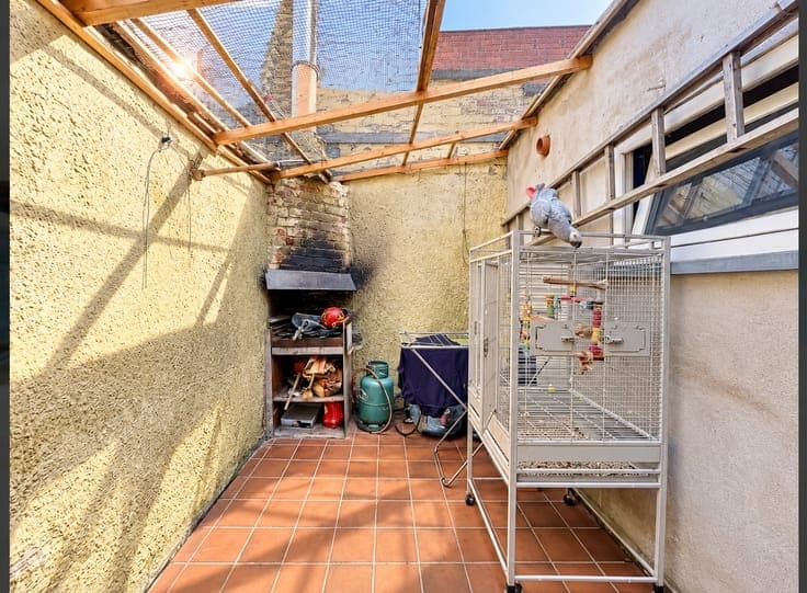 OPEN HUIS VRIJDAG 16/10 van 18u tot 19u. Ruime woning met...